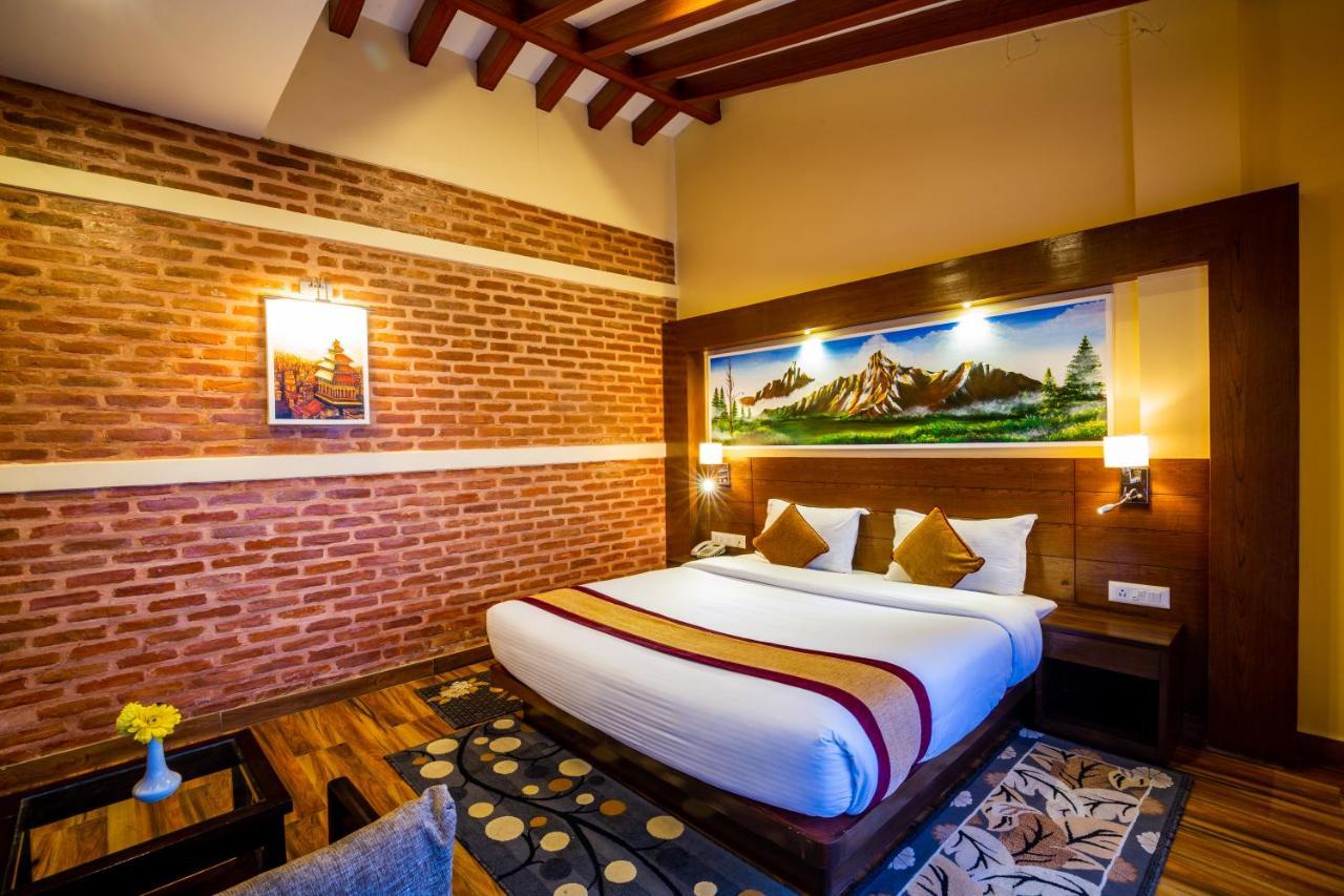 Himalaya Drishya Resort Dhulikhel Bagian luar foto